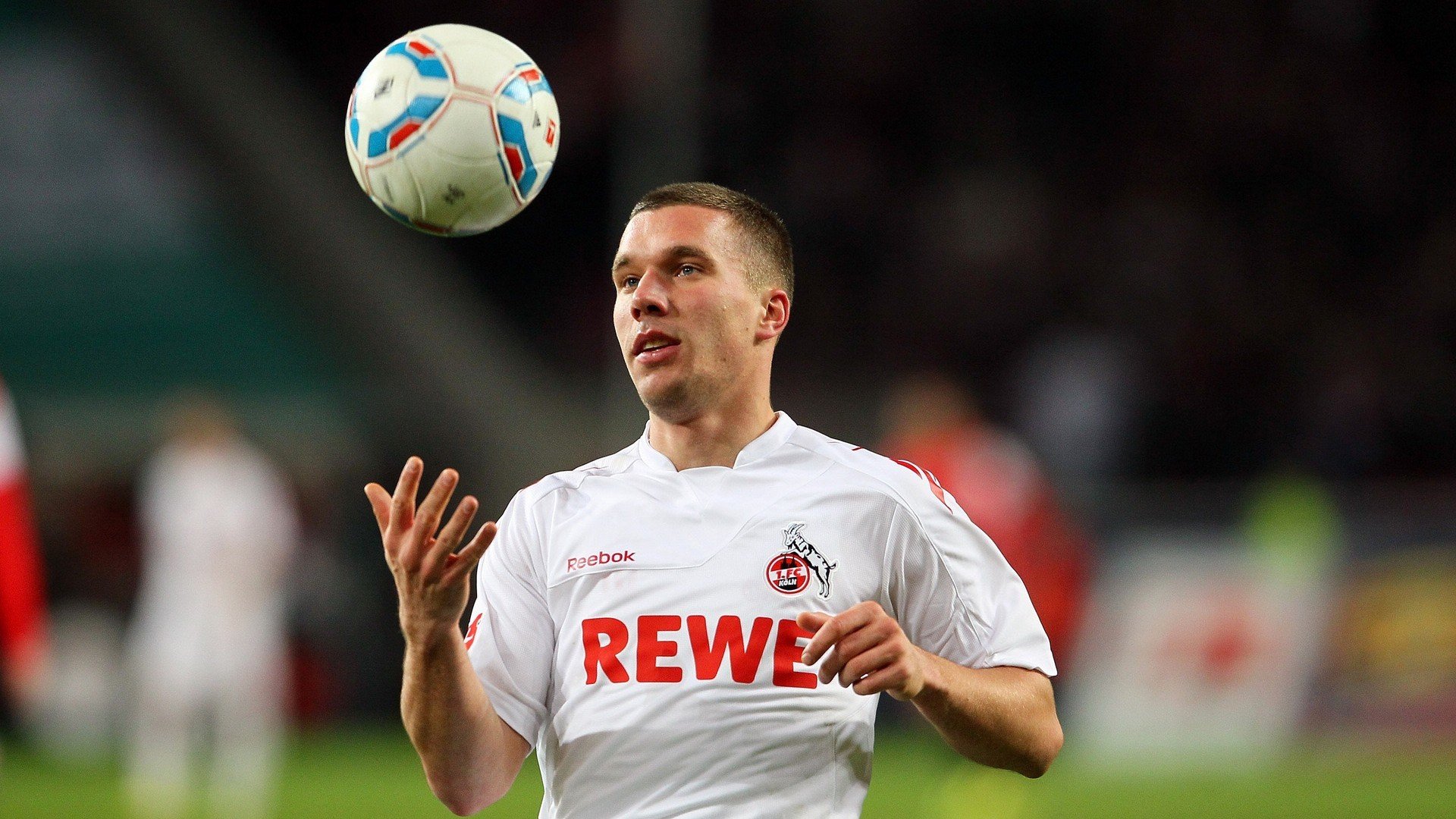 开云体育APP下载-体育新闻中心推动体育内容创作数字化转型升级,体育新闻专题报道