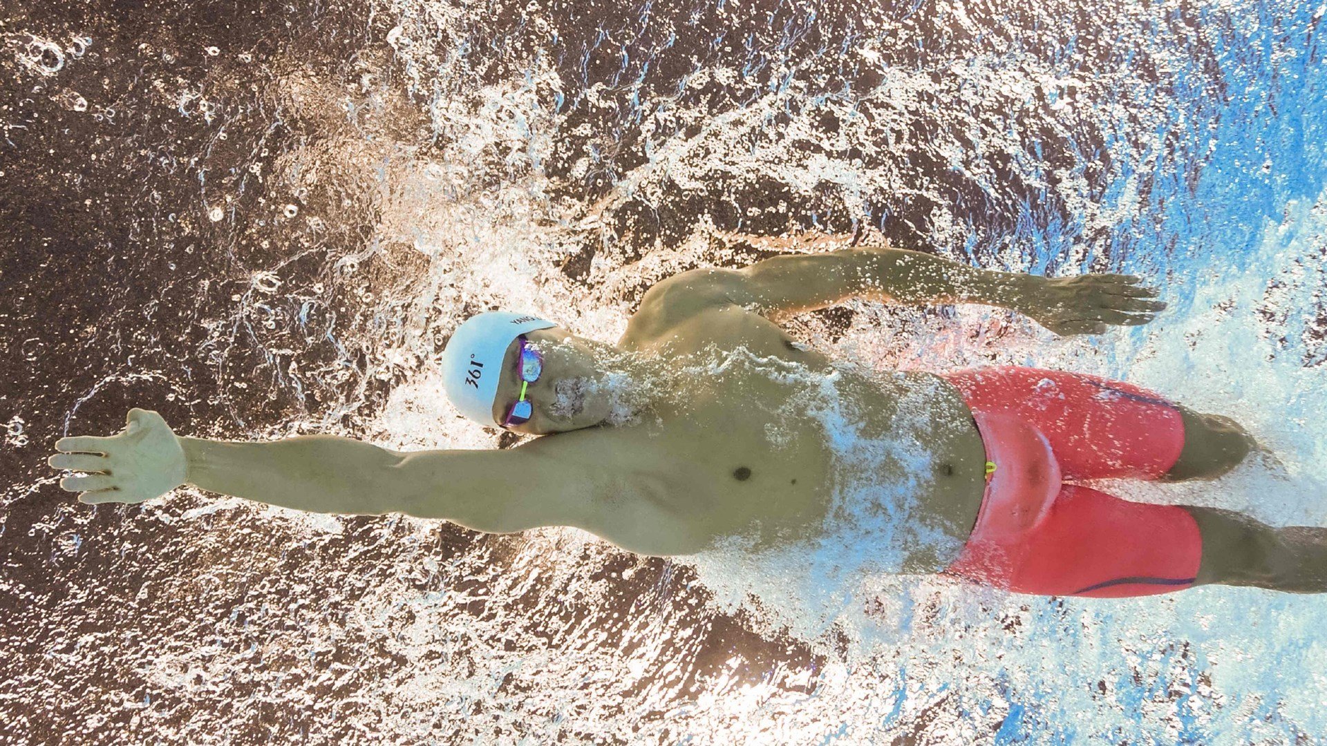 塔特的球场指挥官作用，令袋鼠队攻守如行云流水