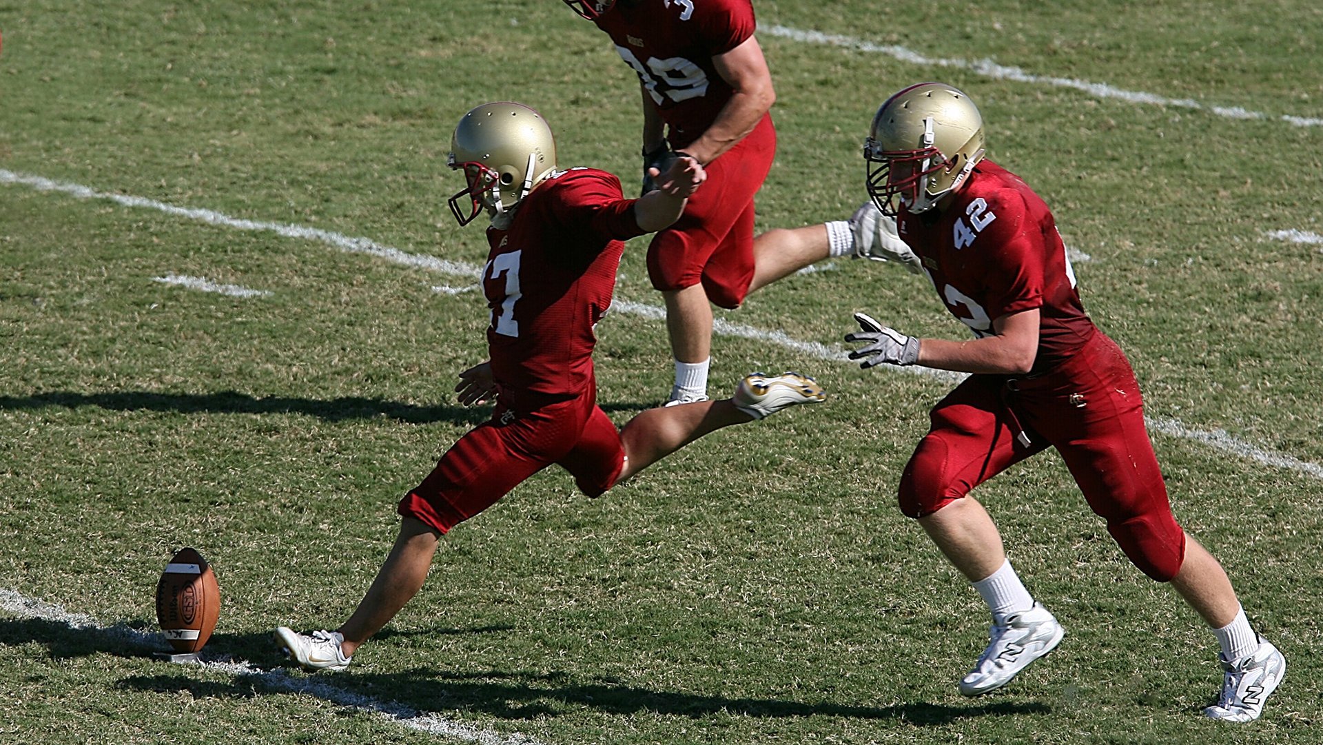 现场应援道具创新形式增强互动体验带动球迷情绪,应援道具有哪些
